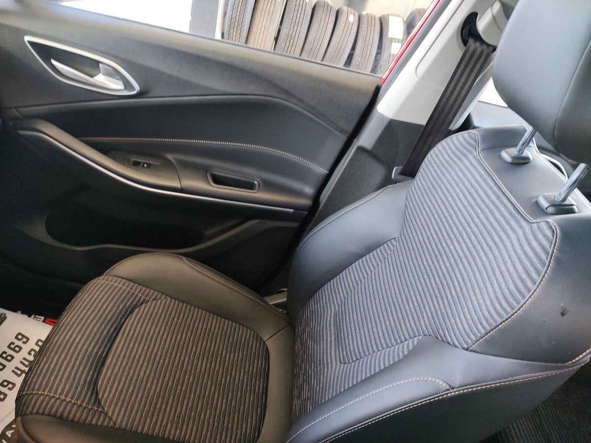 2024 JAC SEI4 5p ESEI4 Pro EV 51.9 kWh Aut