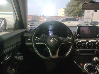 2023 Nissan Sentra 4p SR Bi-tono L4/2.0 Aut