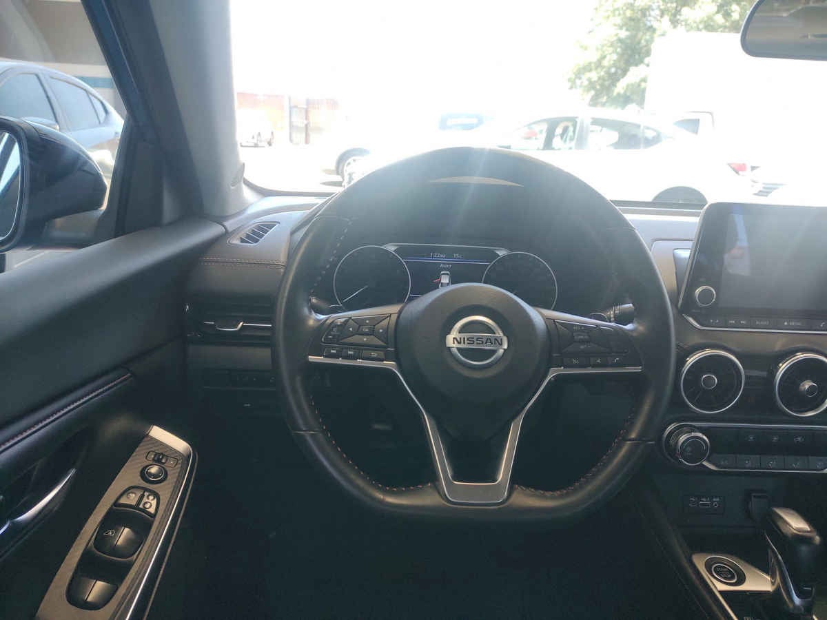 2023 Nissan Sentra 4p SR L4/2.0 Aut