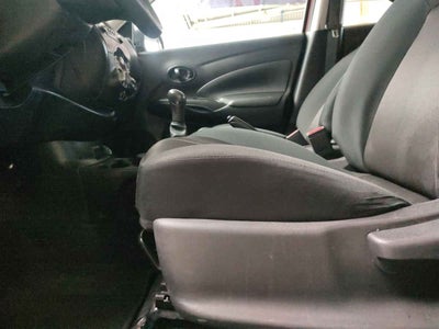 2023 Nissan Versa DRIVE