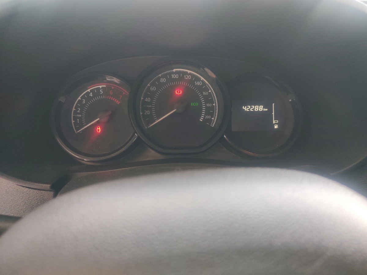 2024 Renault Kangoo 5p Intense L4/2.5 Man