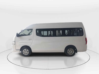 2026 Nissan Urvan 4p Amplia L4/2.5 Man Ventanas