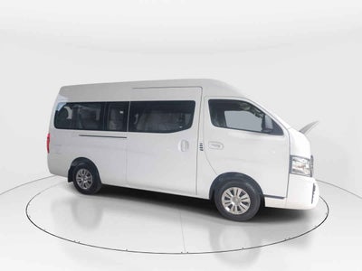 2026 Nissan Urvan 4p Amplia L4/2.5 Man Ventanas
