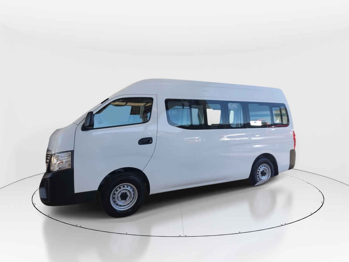 2026 Nissan Urvan 4p Amplia L4/2.5 Man