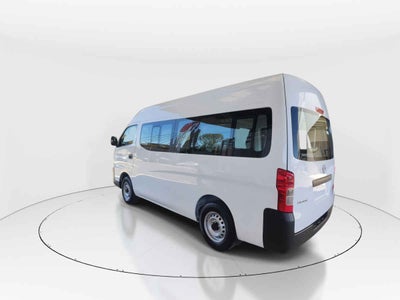 2026 Nissan Urvan 4p Amplia L4/2.5 Man