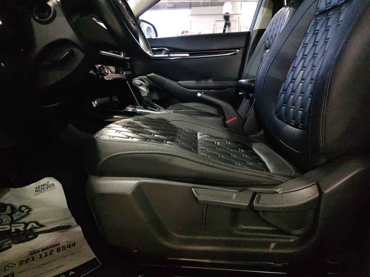 2022 Kia SELTOS 5p SX 1.6 L MPI L4 TA 6 Vel A/AC Piel 5 pas RA-17"