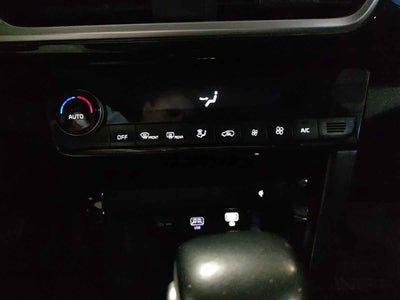 2022 Kia SELTOS 5p SX 1.6 L MPI L4 TA 6 Vel A/AC Piel 5 pas RA-17"