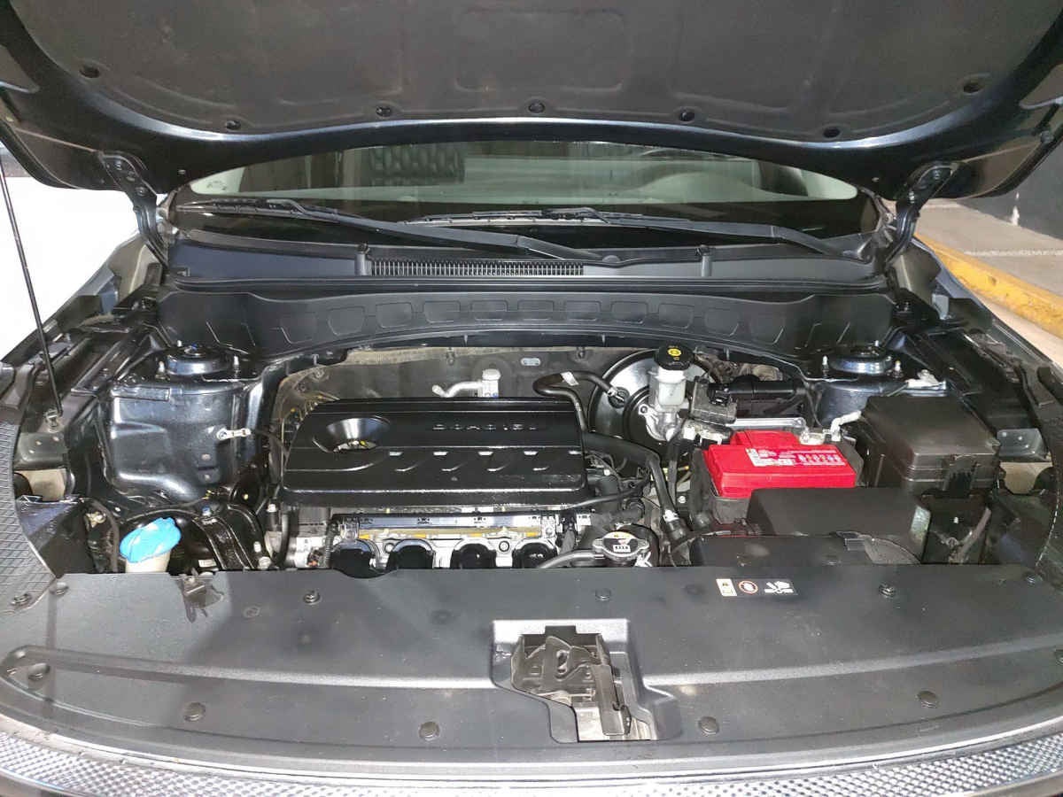 2022 Kia SELTOS 5p SX 1.6 L MPI L4 TA 6 Vel A/AC Piel 5 pas RA-17"