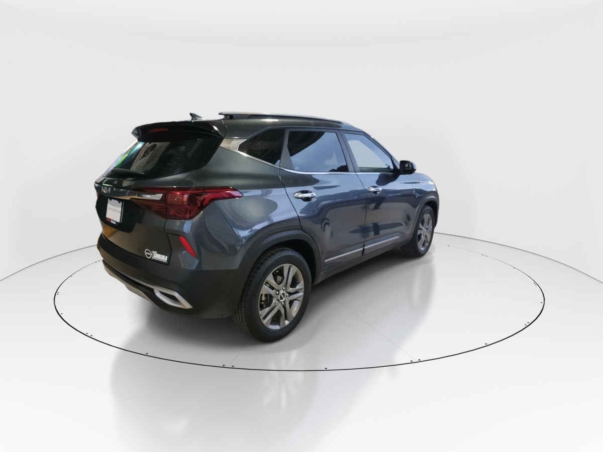 2022 Kia SELTOS 5p SX 1.6 L MPI L4 TA 6 Vel A/AC Piel 5 pas RA-17"
